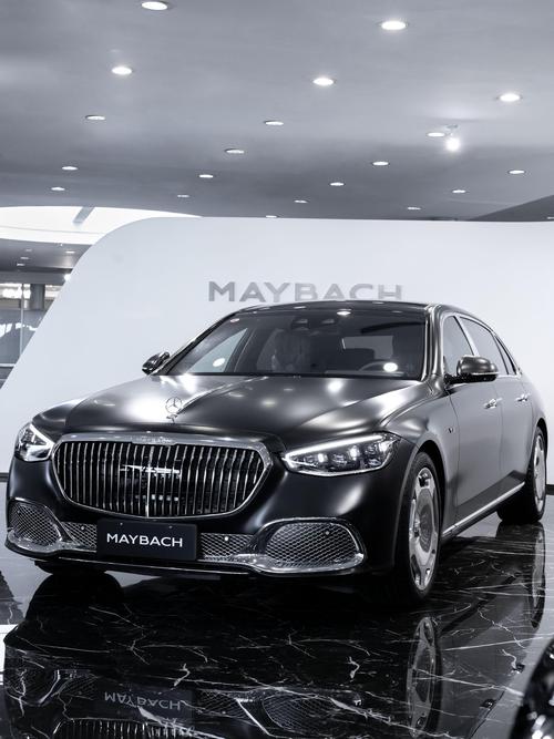 广州37岚图汽车的售后服务让用户无忧出行，迈巴赫未来的豪华车趋势